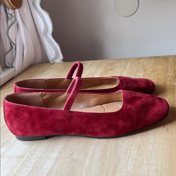 Madewell Greta Mary Jane Ballet Flat in Ruby Port size 7 - Picture 3 of 7